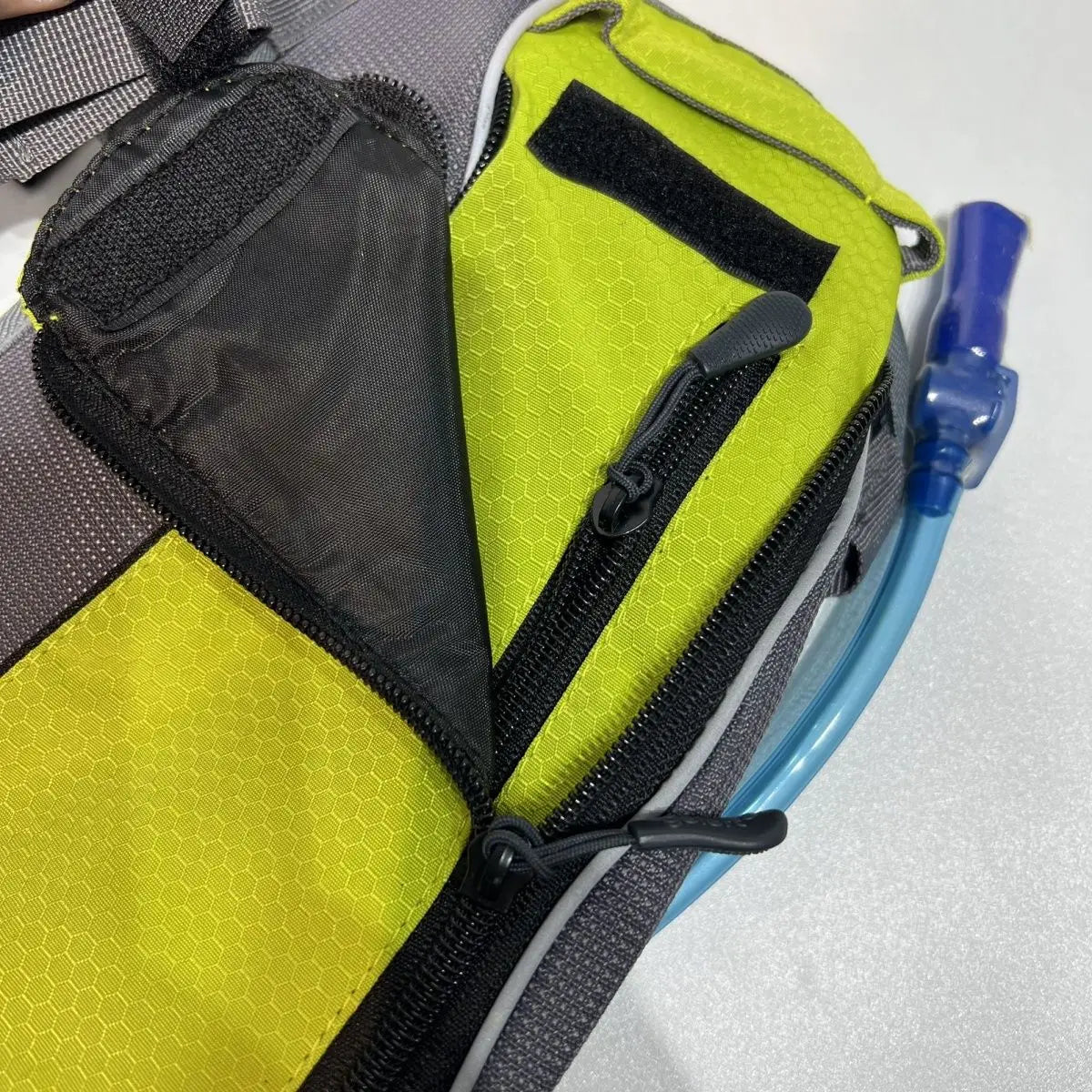 Outdoor Backpacking Riding Mountaineering Ultra Light Backpack Mountaineering Bag Outdoor Men's and Women's Water Bag Marathon