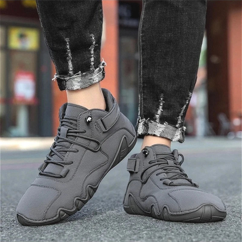 Men’s Walking Shoes – Soft Comfortable Leather Sneakers for Travel, Street Fashion & Daily Wear