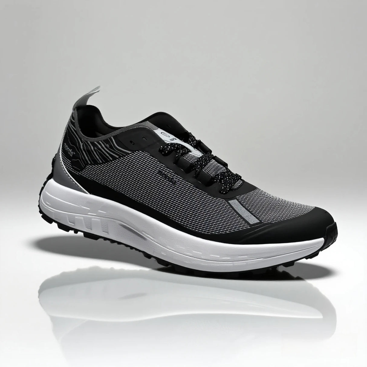 Lightweight Trail Running Shoes – Unisex Outdoor Hiking Sneakers | Breathable Casual Running Shoes
