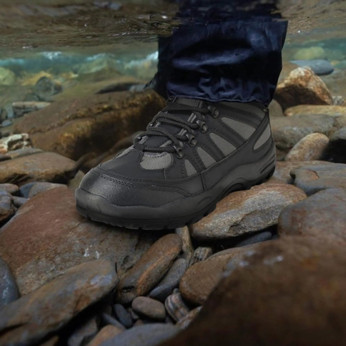 8 Fans Wading Boots with Rotating Buckle Lacing