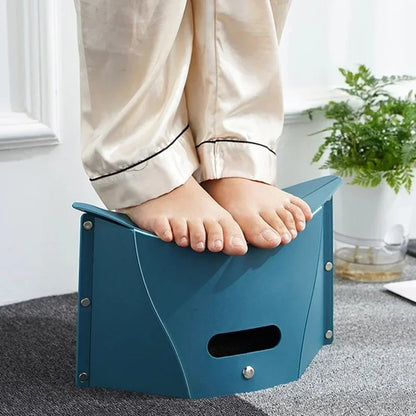 Lightweight Plastic Portable Folding Stool Outdoor Chairs Portable Stool for Camping Storage Stool Storage Stool Folding Chair