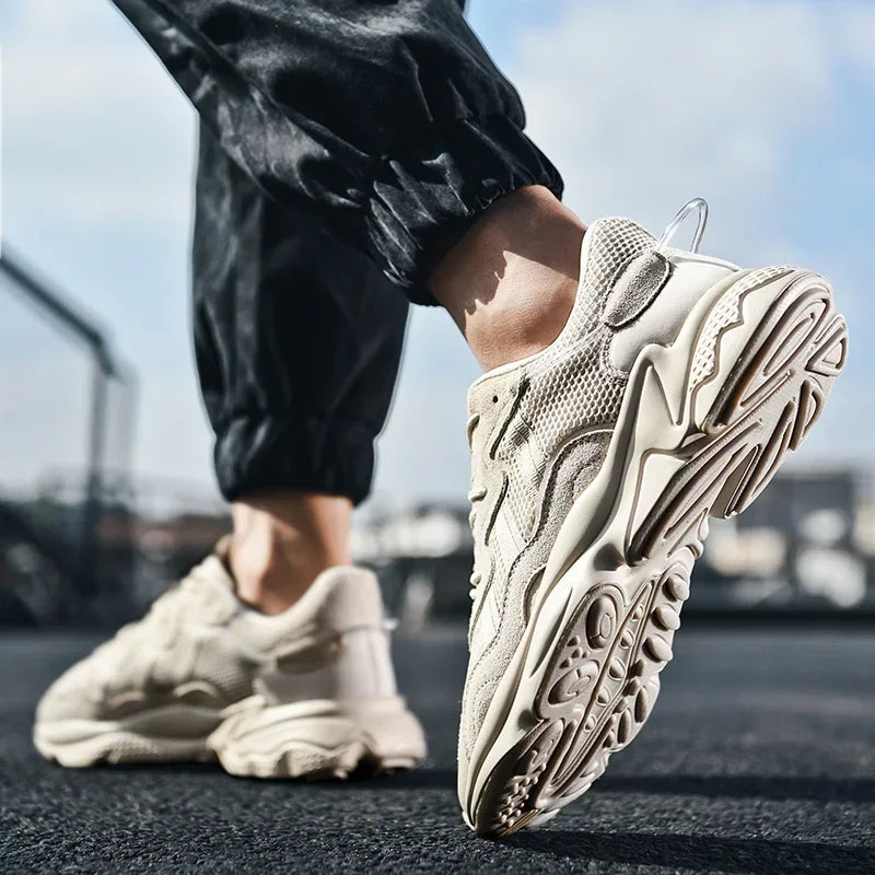 Men’s Casual Sneakers 2025 – Breathable Luxury Trainers & Running Shoes