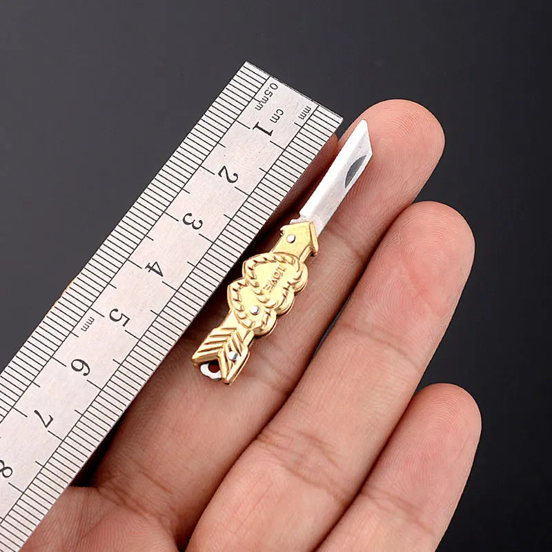 5cm Acrylic Mini Folding Knife Pendant Brass Wood Keychains Sharp Small Blade Portable Hanging Outdoor Camping Unboxing Knife