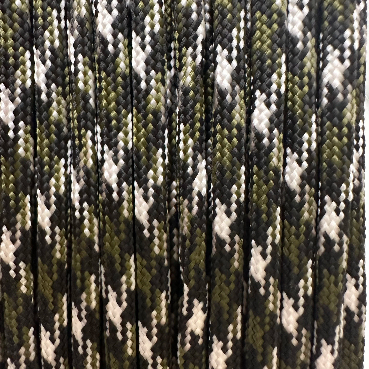 550 Paracord – 7 Core, 4mm, 5m to 31m, 9 Colors