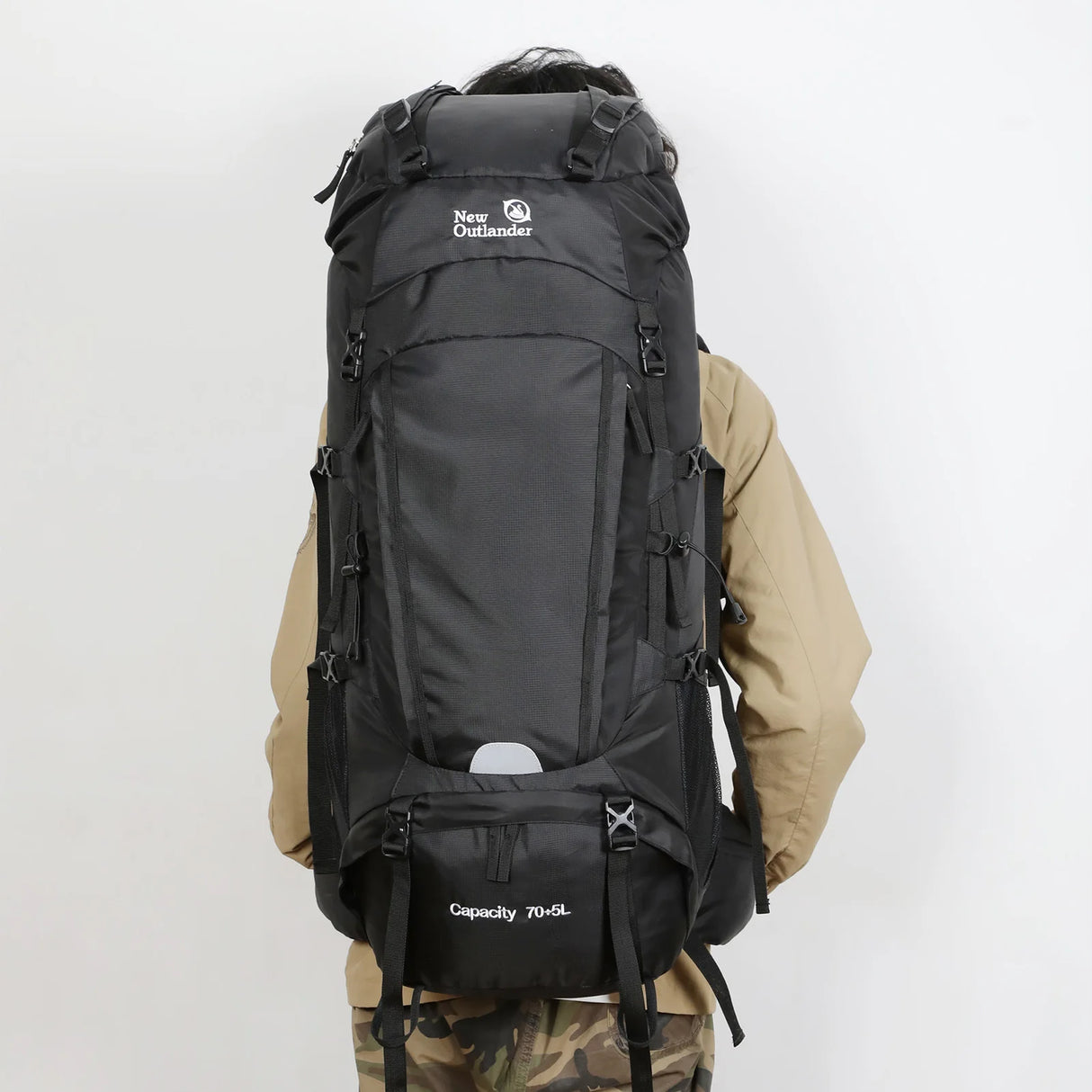 Traveling Backpacking Backpack 75L Hiking Backpack Large Capacity Camping Backpack with Rain Cover Shoes Warehouse Backpack