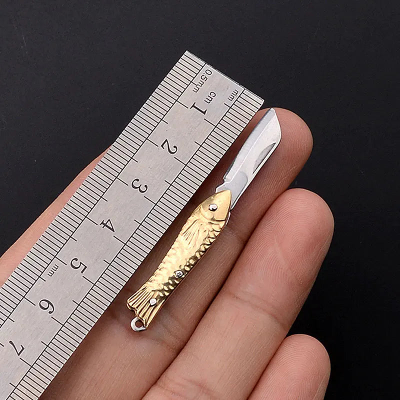 5cm Acrylic Mini Folding Knife Pendant Brass Wood Keychains Sharp Small Blade Portable Hanging Outdoor Camping Unboxing Knife