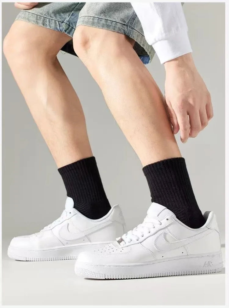 Men's Thick Bottom Sweat Absorbing and Breathable Sports Socks with Bottom Cushion for Running Professional Sports Men's Socks