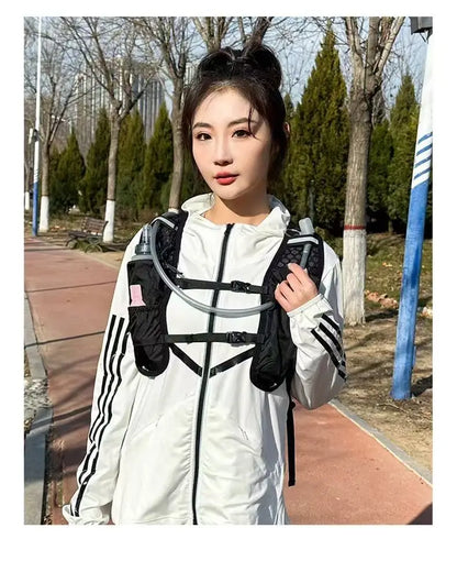 Outdoor Lightweight Universal Sports Bag with Night Reflective Design, Sports Water Bag Vest Backpack, Suitable for Hiking, Cros