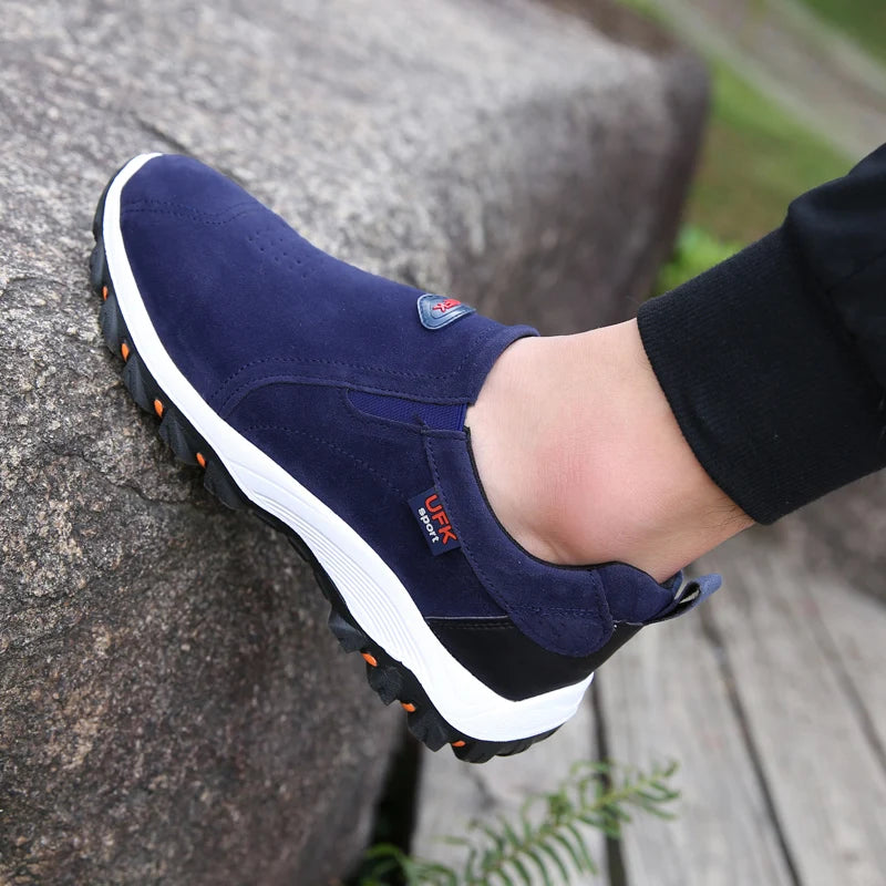 2025 Men’s Casual Sports Shoes – Lightweight Outdoor Walking Sneakers, Comfortable Fashion Footwear (Sizes 38–50 Plus)