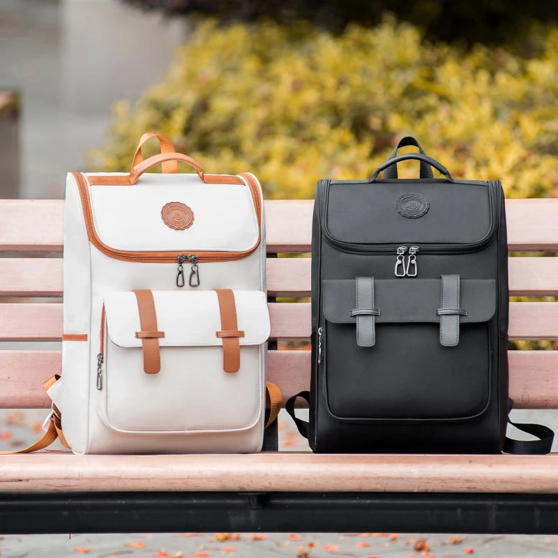 Casual backpack men's fashion trend bag women's lightweight simple commuting casual large capacity travel backpack