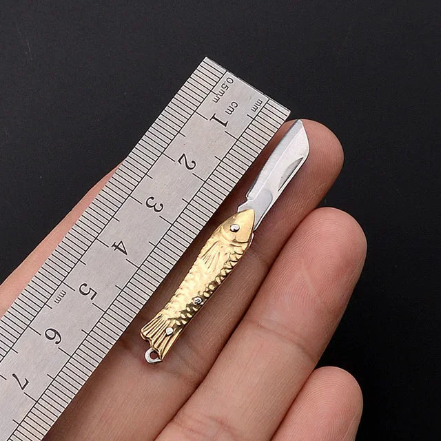 5cm Acrylic Mini Folding Knife Pendant Brass Wood Keychains Sharp Small Blade Portable Hanging Outdoor Camping Unboxing Knife