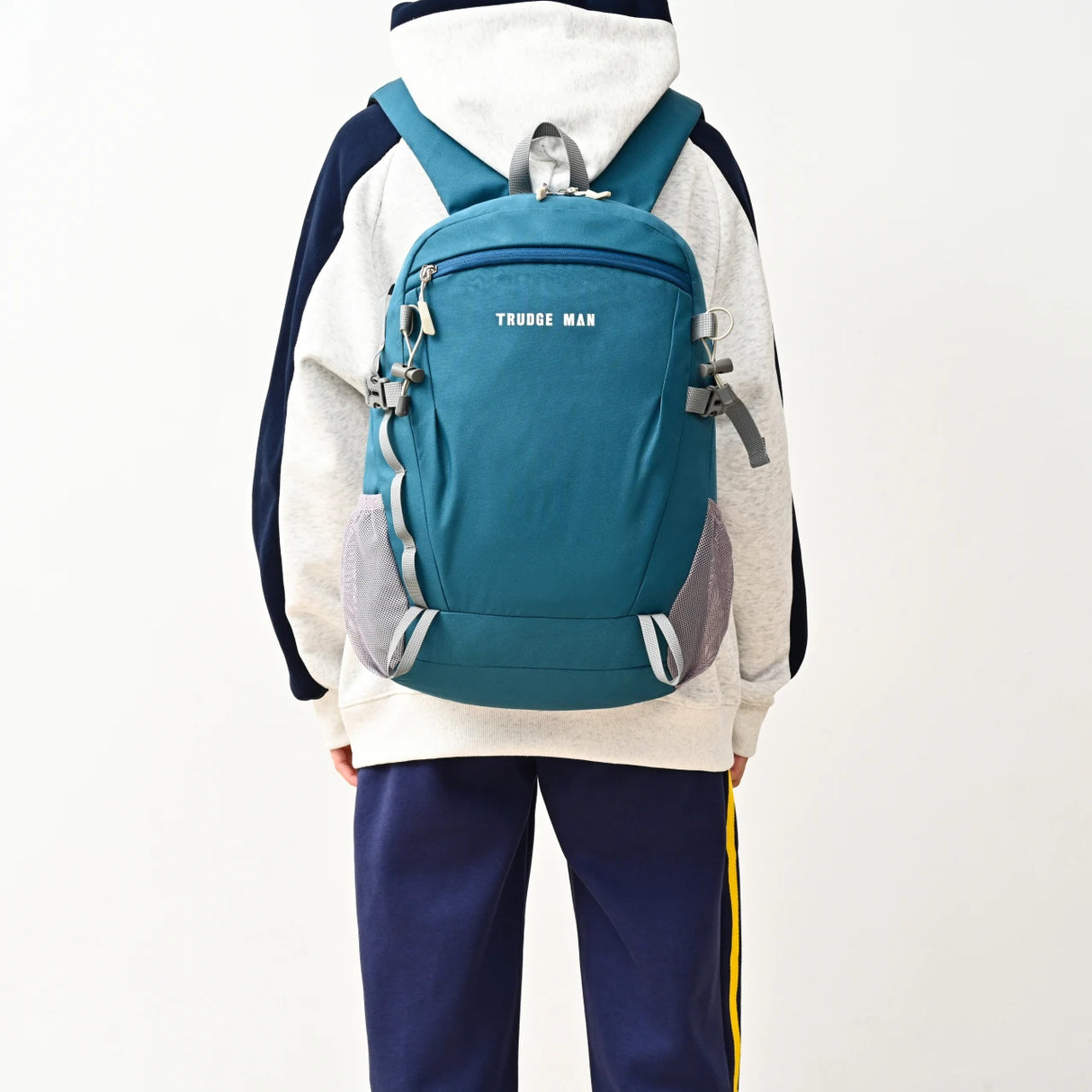 New Trendy, Simple and Casual Backpack – a Large-Capacity Bag Suitable for Outdoor Sports, Hiking, Mountaineering, Travel, and a