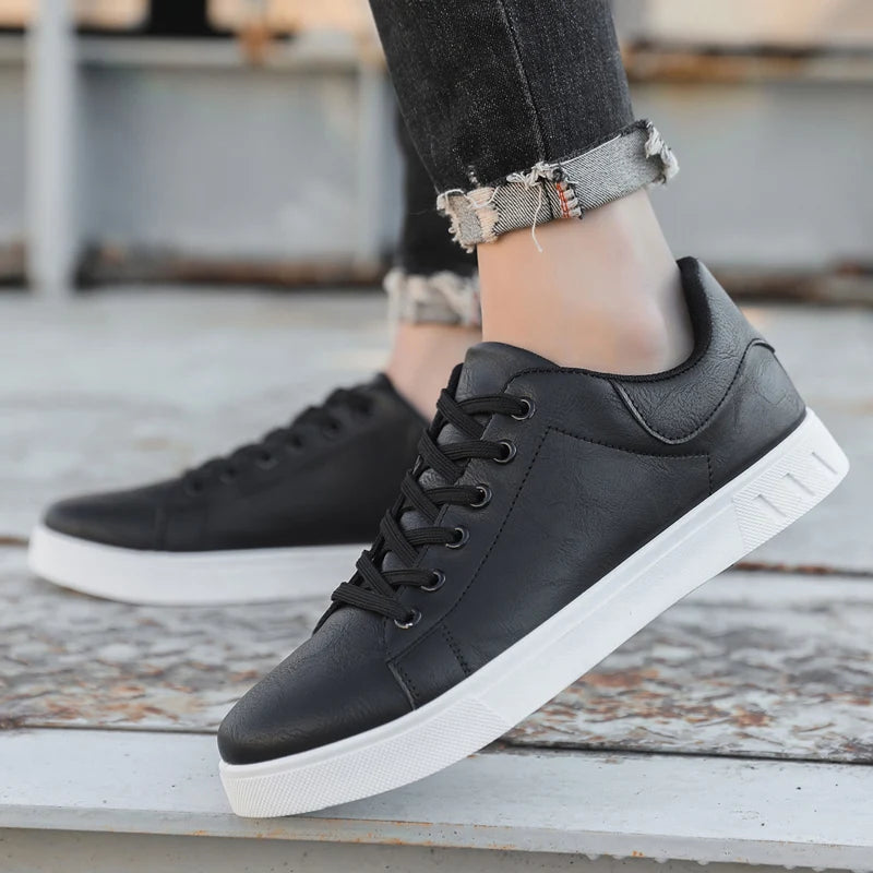 Men’s Leather Casual Sneakers – Comfortable Skateboard Shoes, Urban Style Fashion Trainers