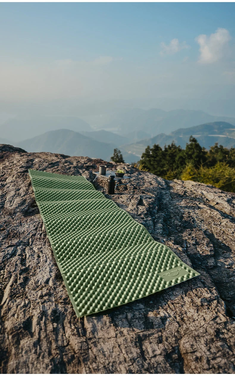 Naturehike 2024 New Camping Mat Winter Warm Moisture Proof Ultralight Sleeping Pad 4 Season Widen Hiking Travel 1-2 Person Mats