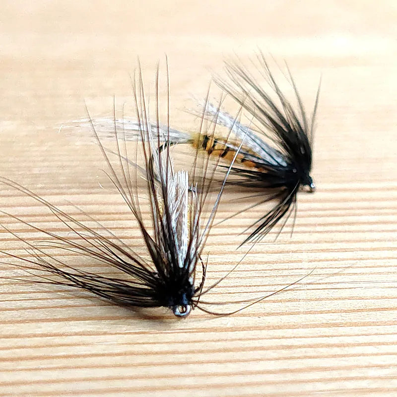 32-Piece Dry, Wet and Nymph Fly Set