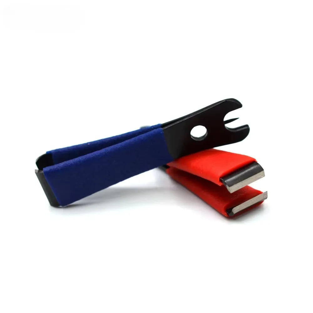 2-in-1 Line Nipper with Hook Eye Cleaner