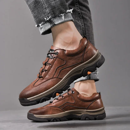 Men’s Casual Outdoor Sneakers – Retro Leather Business & Walking Shoes Non-Slip Comfort