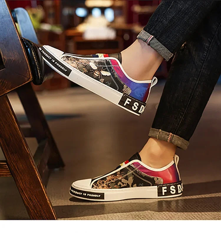 Men’s Leather Slip-On Sneakers – Trendy Casual Loafers with Street Style Print