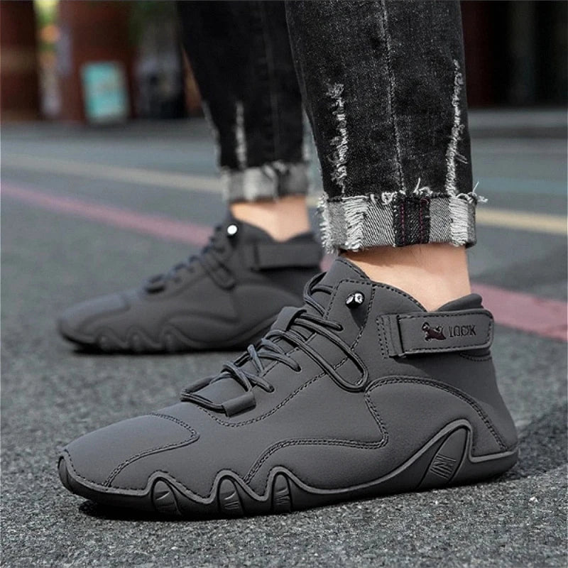 Men’s Walking Shoes – Soft Comfortable Leather Sneakers for Travel, Street Fashion & Daily Wear