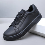 Men’s Casual Sneakers 2025 – Lightweight Fashion Comfort Shoes for Walking, Outdoor & Skateboard Style
