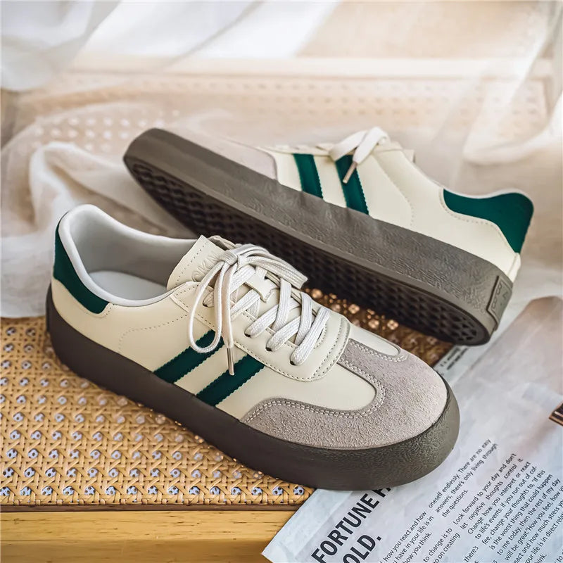 Men’s Trendy Leisure Sneakers – Soft Leather Low-Top Walking Shoes | Wear-Resistant Casual Sports Footwear