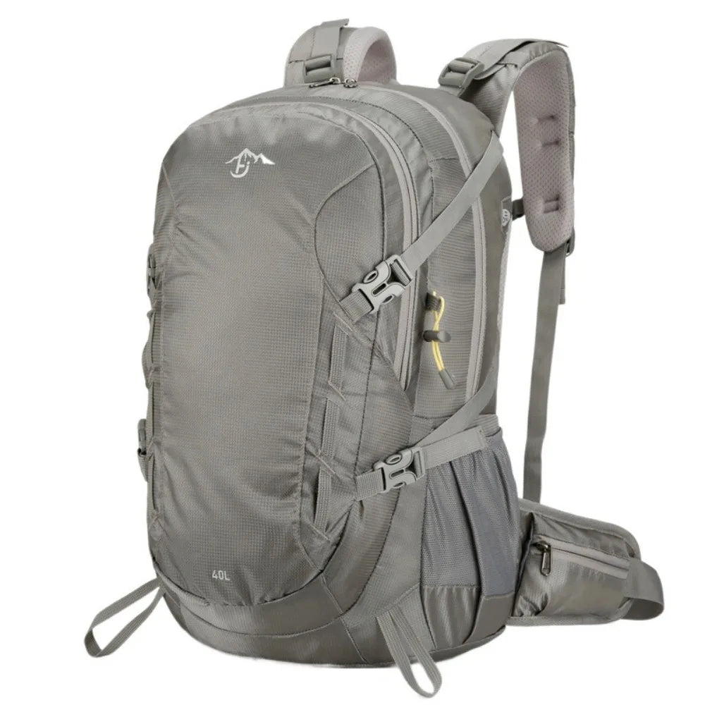 40L Mountaineering Backpack Multi-Color Large Capacity Sports Knapsack Wear-Resistant Waterproof Travel Backpack Outdoor Sports