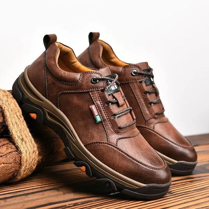Men’s Casual Outdoor Sneakers – Retro Leather Business & Walking Shoes Non-Slip Comfort