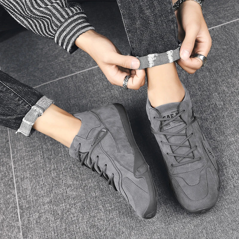 Men’s Hiking Sneakers – Wear-Resistant Anti-Slip Workwear Shoes for Autumn & Casual Outdoor Use