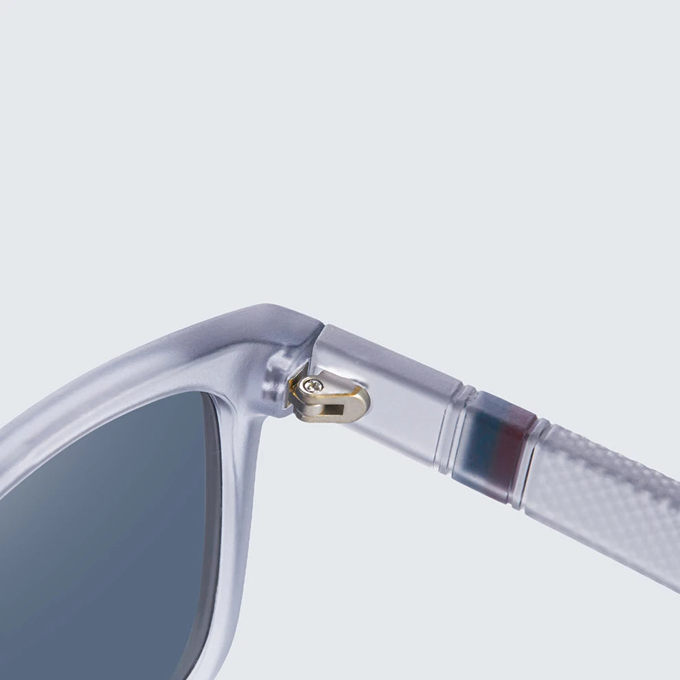Ravenisa Square Vintage Polarized Sunglasses
