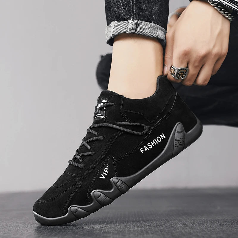 Men’s Outdoor Hiking Shoes – Four-Season Sports Sneakers with Anti-Slip Comfort for Work, Casual & Youth Fashion