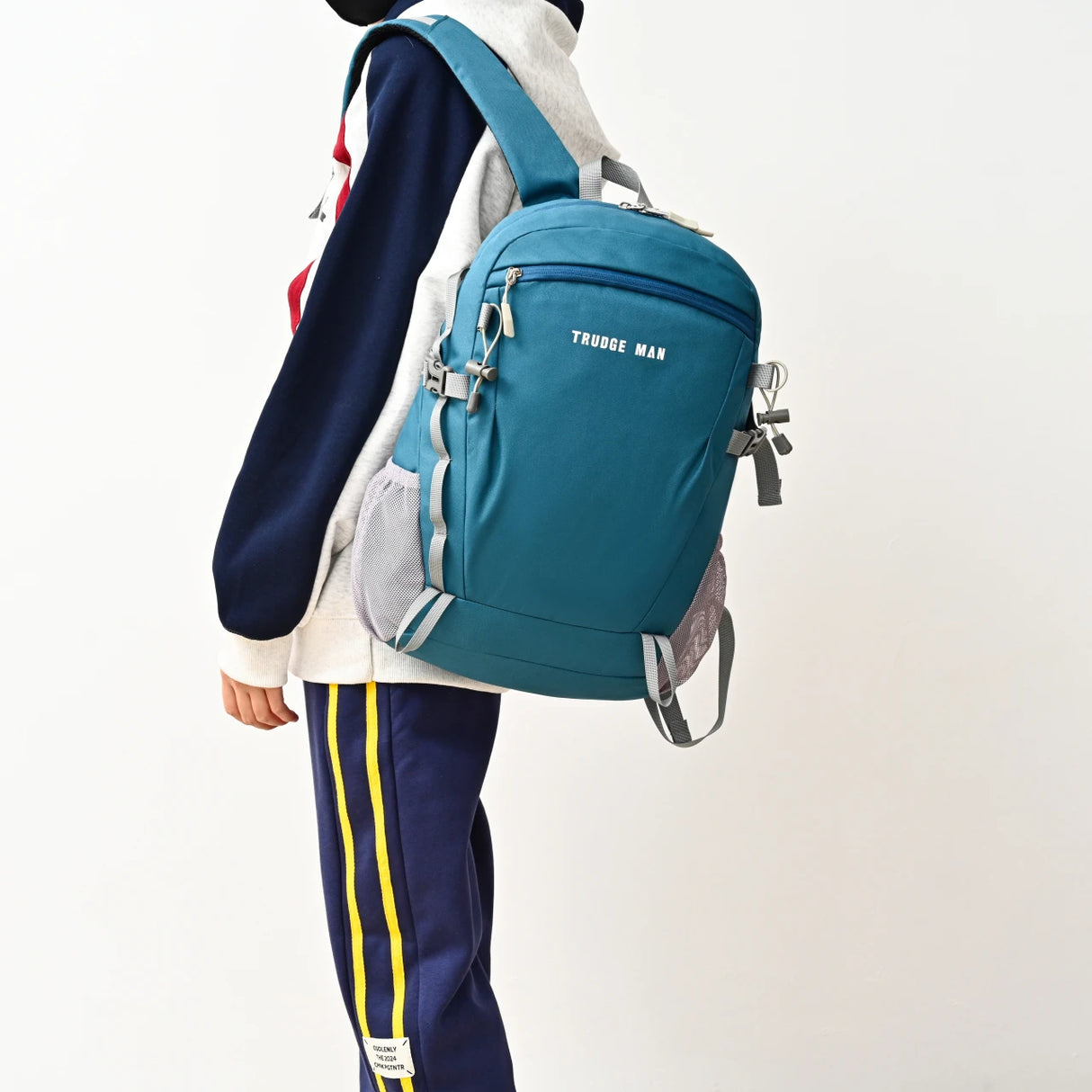 New Trendy, Simple and Casual Backpack – a Large-Capacity Bag Suitable for Outdoor Sports, Hiking, Mountaineering, Travel, and a