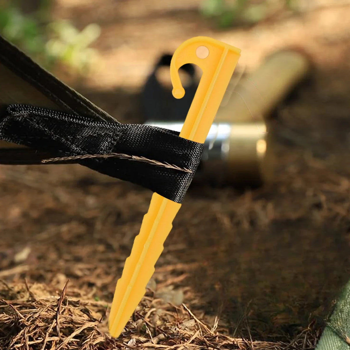 Outdoor Camping Tent Nails Sand Ground Triangular Stake Ground Awning Camping Tools Plastic Tent Pegs Nail Accessories 20/10pcs