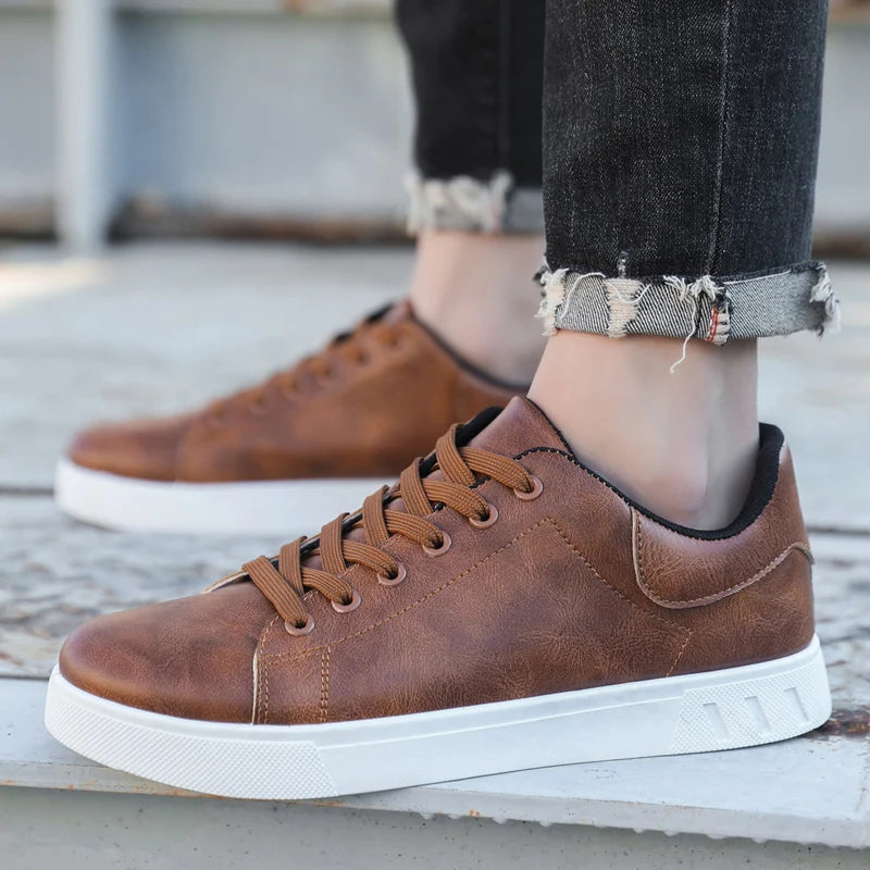 Men’s Leather Casual Sneakers – Comfortable Skateboard Shoes, Urban Style Fashion Trainers
