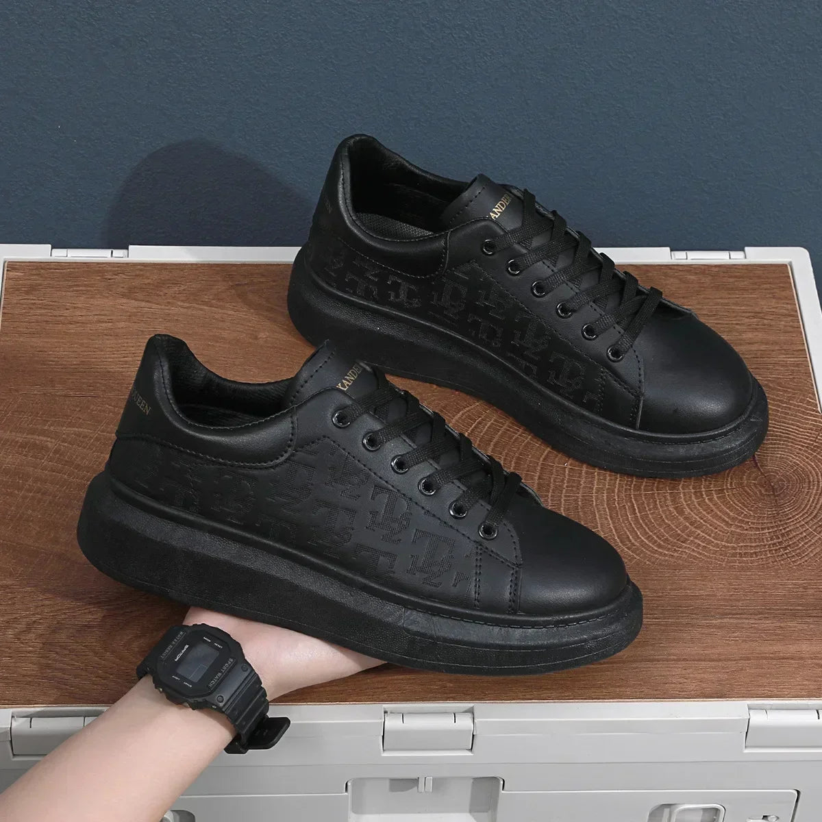 2025 Men’s Casual Sneakers – Lightweight Comfortable Walking Shoes for Everyday Wear