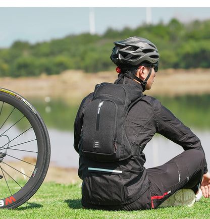 WEST BIKING 10L Ultralight Cycling Backpack Ergonomic Strap Reflective Bicycle Bag With Water Bag Traveling Hiking Cycling Bag