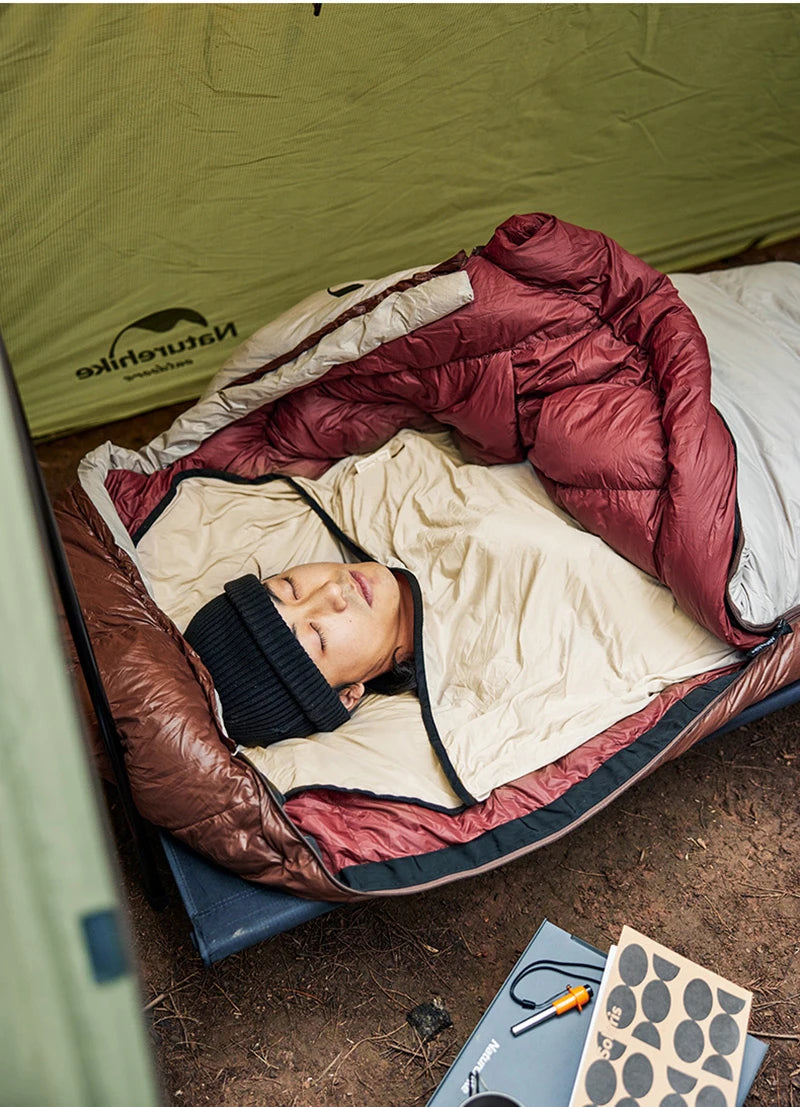 Naturehike 2023 Sleeping Bag Liner Ultralight High Elastic Mummy Quilt Winter Wearable Portable Camping Pocket Sleeping Bags