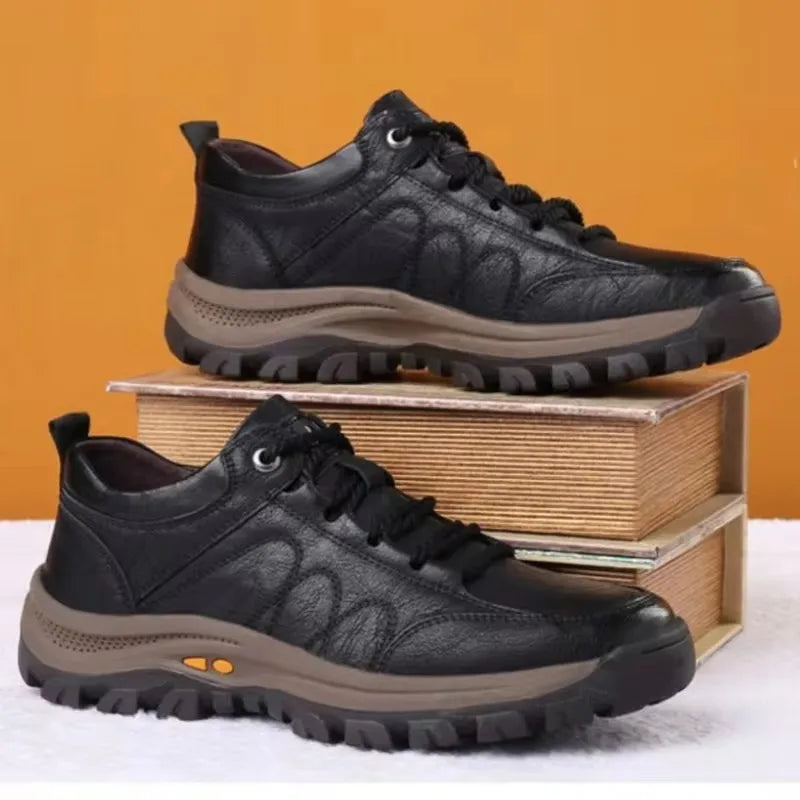 Men’s Outdoor Hiking Sneakers – Lightweight Anti-Slip Mountaineering & Leisure Shoes (Comfortable Sports Style, 2025)