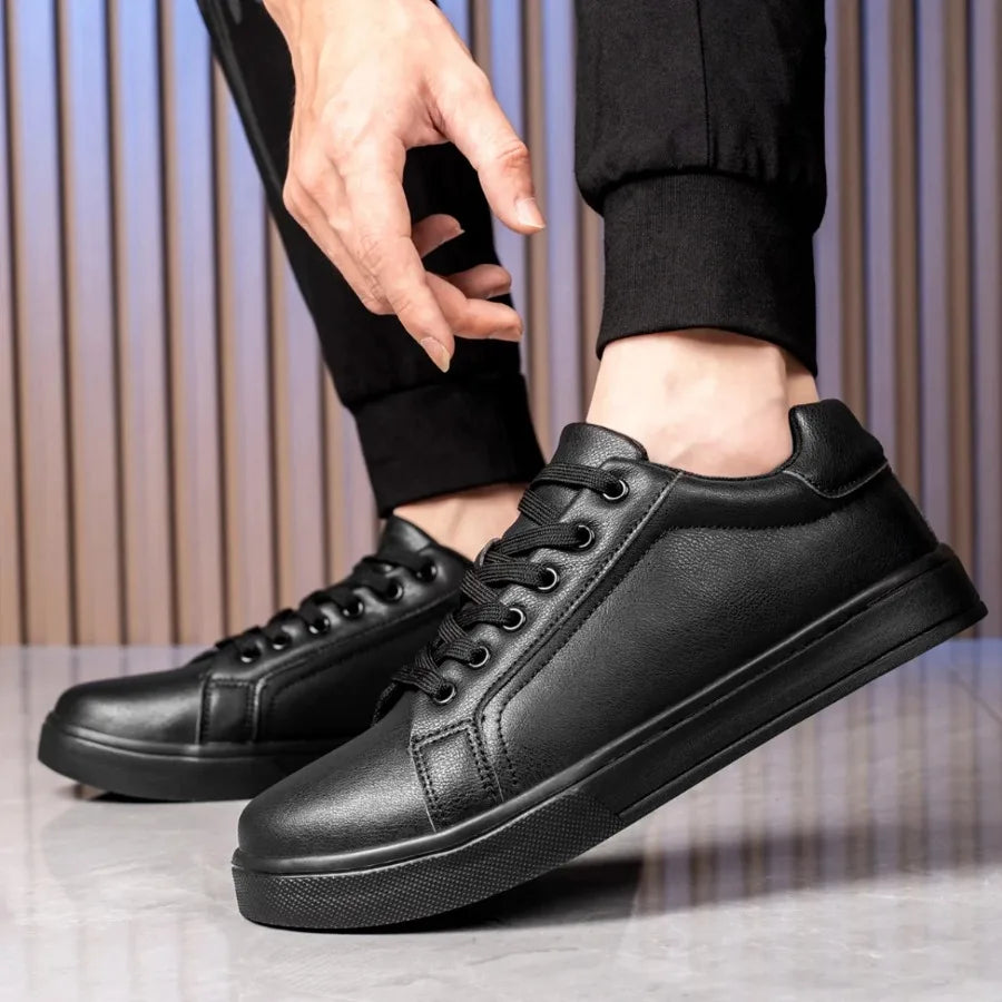 Men’s Casual Sneakers 2025 – Lightweight Fashion Comfort Shoes for Walking, Outdoor & Skateboard Style