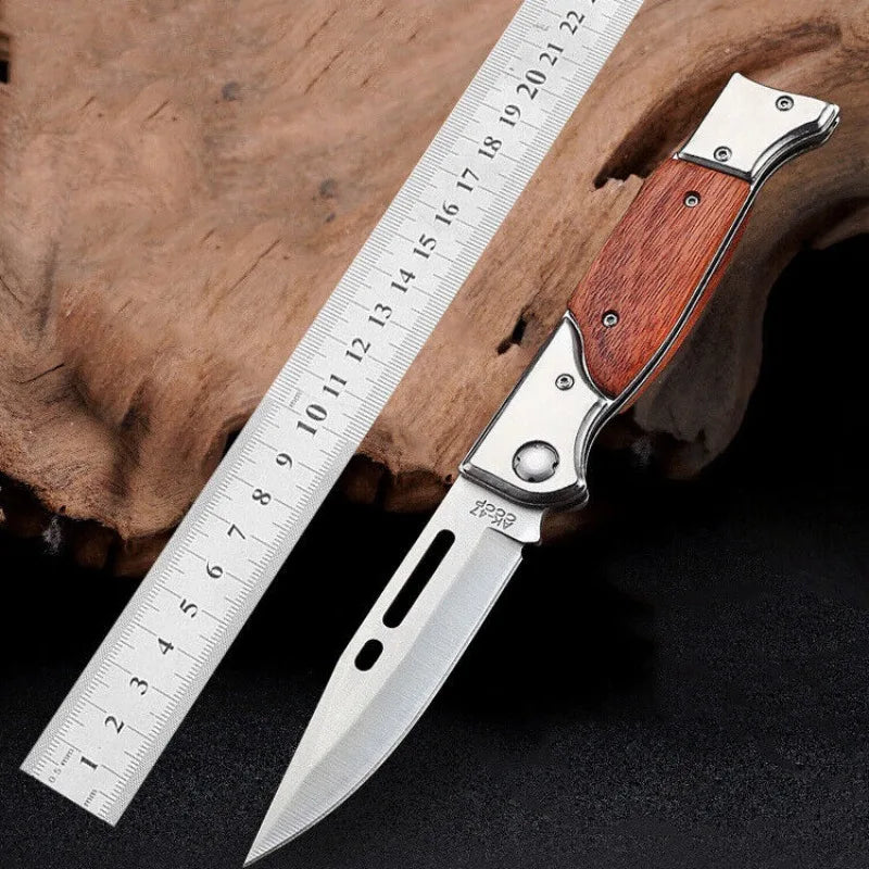 Heavy Duty Foldable Knife with High Hardness and Versatile Functions for Outdoor Activities