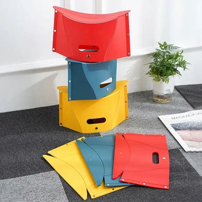 Lightweight Plastic Portable Folding Stool Outdoor Chairs Portable Stool for Camping Storage Stool Storage Stool Folding Chair