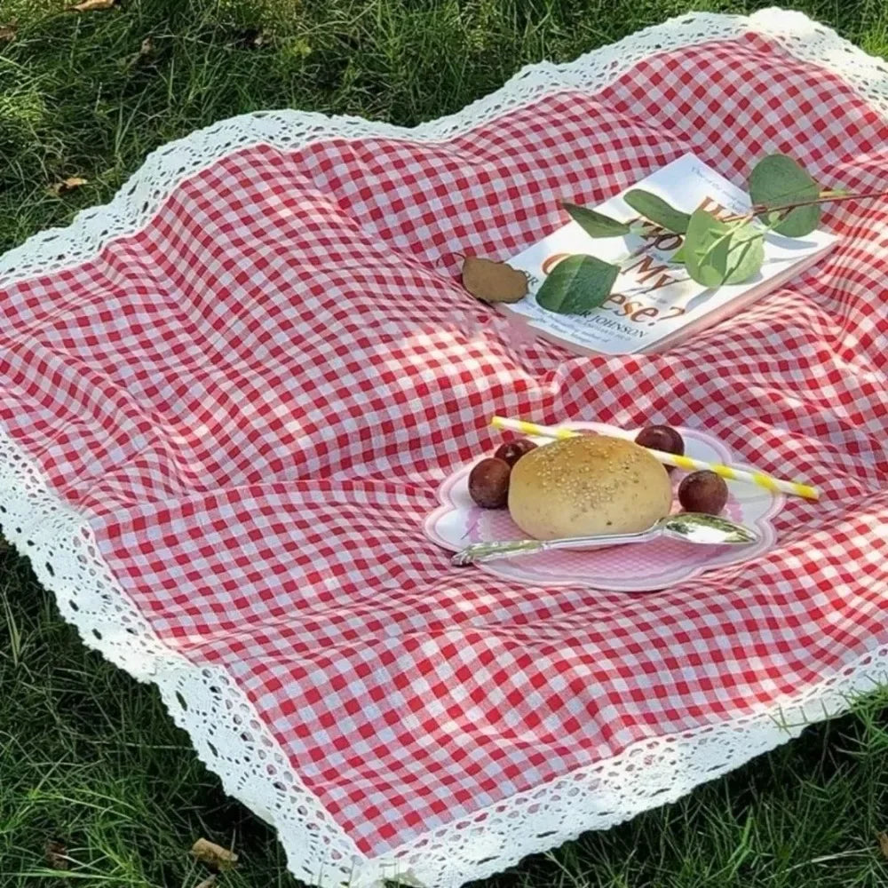 1pc Outdoor Picnic Mat, Summer Thick Waterproof Beach Blanket, Lace Red Checkered Camping Mat, Tablecloth Mat